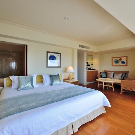 Отель The Naha Terrace Экстерьер фото