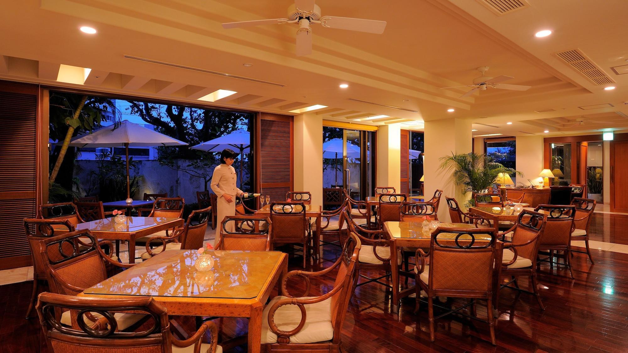 Отель The Naha Terrace Экстерьер фото