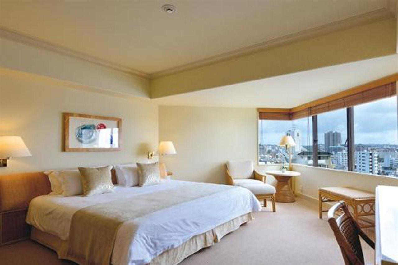 Отель The Naha Terrace Экстерьер фото