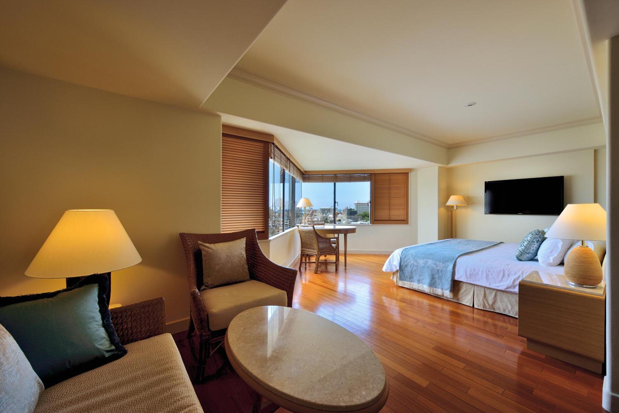 Отель The Naha Terrace Экстерьер фото