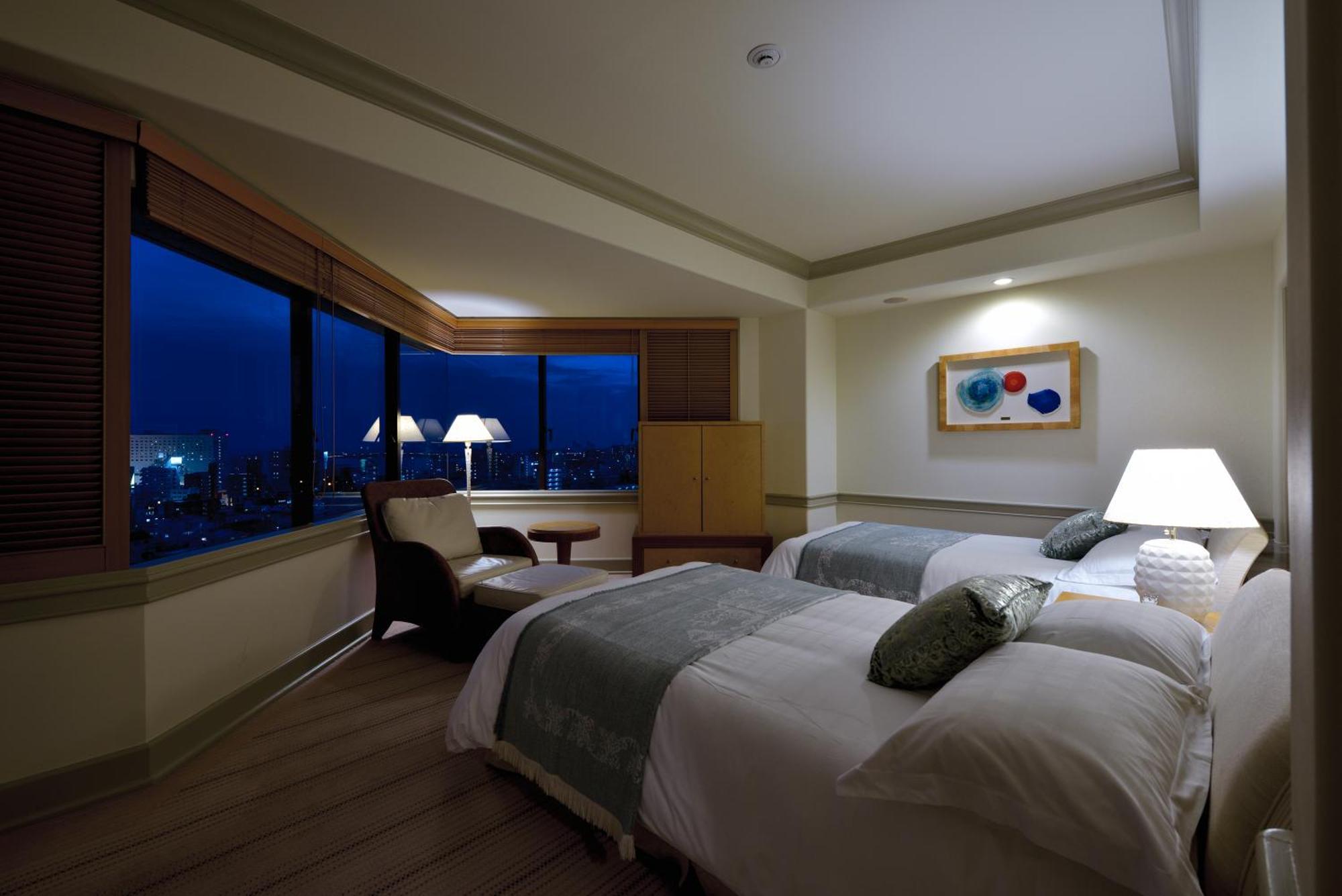 Отель The Naha Terrace Экстерьер фото