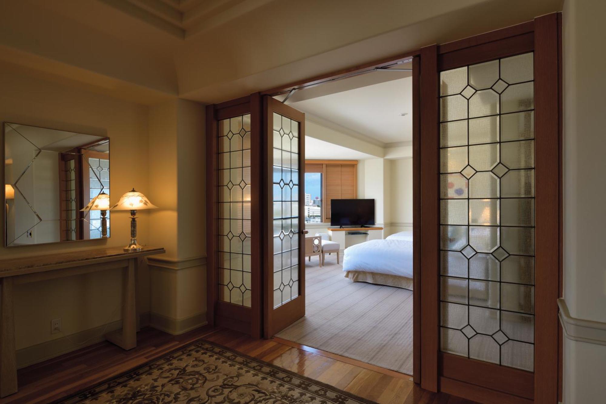 Отель The Naha Terrace Экстерьер фото